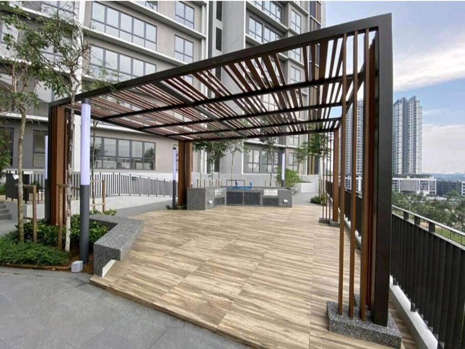 The Clio 2 Residences, Beside Ioi City Mall, Opposite Hospital Serdang, Beside Uniteen And Upm, Putrajaya Extérieur photo